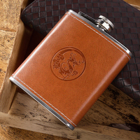 Logo personnalisé 7oz en acier inoxydable Mini pot à vin Portable petite bouteille de spiritueux blanc avec cadeau publicitaire corps en métal Hip Flask