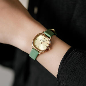Elegante reloj cuadrado pequeño para mujer, reloj verde pequeño de cuero genuino, reloj de mujer fresco y elegante - Product Image 6