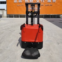 Gerbeur électrique 2 tonnes, 48 V,avec protections repliables du bras de l’opérateur, hauteur de levage maximale de 3 m