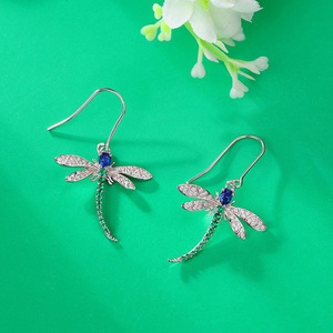 Orecchini Pendenti a Forma di Libellula per Donne, Gioielli di Moda Freschi e Pastorali per le Vacanze - Product Image 5