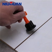 NIUYUAN Vente chaude 50 pièces Système de nivellement de carrelage réutilisable T-lock utile pour le revêtement de sol