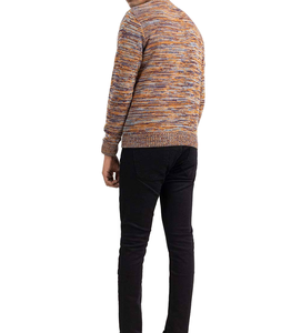 Pull à col roulé pour homme en tricot doux, à rayures dégradées 3D, respirant, avec logo frontal, anti-boulochage, en laine/acrylique, fabriqué à la machine, 380g - Product Image 1