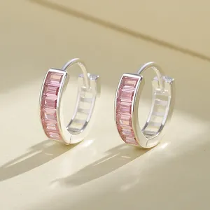 Pendientes de aro de joyería chapada en plata fina Cz al por mayor, pendientes de joyería de plata, pendientes Huggies de plata de ley S925 a la moda