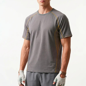 เสื้อยืดคอกลมทรงเข้ารูปสำหรับผู้ชาย ยี่ห้อ Healy สีเทา ผลิตจากโพลีเอสเตอร์ เหมาะสำหรับฤดูร้อน ตัดเย็บด้วยระบบอัตโนมัติ - Product Image 1
