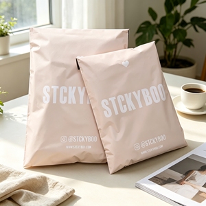 Custom Full Color Printed Pink Plastic Mailing Bags Luxury Wig Hair Extension Shipping Packaging Bags With Logo - Product Image 6