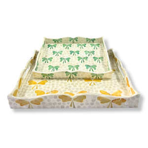 Plateau en MDF rectangulaire écologique de haute qualité avec bord ondulé motif d'arc coloré incrustation de coquille de Capiz blanche - Product Image 1