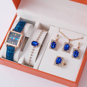 <span class=keywords><strong>Montre</strong></span>-<span class=keywords><strong>bracelet</strong></span> à quartz pour femme, cadran à aiguilles chronographe, motif de <span class=keywords><strong>lotus</strong></span> imprimé, <span class=keywords><strong>bracelet</strong></span> en alliage carré, nouvelle mode, charme professionnel - Product Image 3