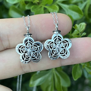 Mode Creatieve 925 Zilveren Gedenkteken Geliefden/Huisdieren Bloem Urn Te Openen Hanger Ketting Souvenir Crematie Sieraden Urn - Product Image 2