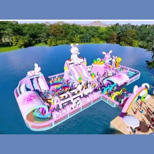Un gran <span class=keywords><strong>castillo</strong></span> flotante <span class=keywords><strong>en</strong></span> el agua, Nube hinchable, lago para niños, <span class=keywords><strong>Isla</strong></span> Flotante inflable fuera del agua, Tobogán de cama flotante - Product Image 3