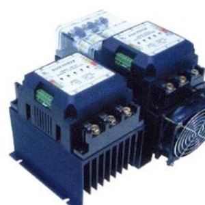 Fuente de Alimentación Win Power Telecom TP48150A B 48V para Equipos de Telecomunicaciones - Product Image 3
