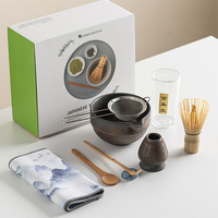 Bol à matcha rustique japonais en terre cuite avec bec verseur, fouet en céramique pour cérémonie du thé japonaise, cuillère à matcha, ensemble d'outils à matcha