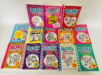 Coffret cadeau de 13 volumes de bandes dessinées Dork Diaries avec reliure parfaite et papier artistique - Livres d'histoires en anglais pour enfants