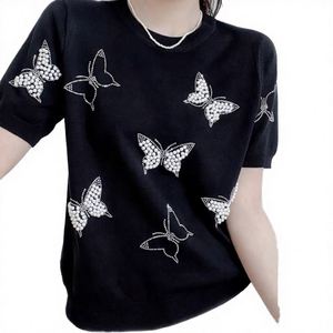 เสื้อยืดพิมพ์ลายตัวอักษรเคลือบ PU ทรงเข้ารูป คอกลม สไตล์ Kpop เซ็กซี่และเรียบง่ายสำหรับผู้หญิง Kpop Baddie - Product Image 2