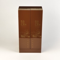 Boîte à vin en bois haute brillance à double porte avec insert en EVA, charnière dorée, logo personnalisé, pour cadeau de marque haut de gamme et présentation en magasin