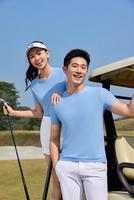 T-shirt personnalisé avec logo imprimé, style couple, col rond, manches courtes, en soie glacée, pour l'été, idéal pour la publicité et le travail, vente en gros