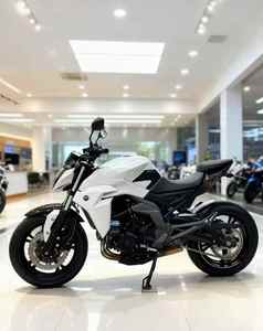 <span class=keywords><strong>Moto</strong></span> 400NK Street Bike 400cc bicylindre refroidi par eau 31,5 kW de puissance ABS Continental Transmission 6 vitesses - Product Image 1