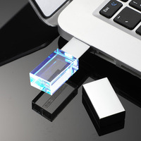 USB Pen Drive kristal USB3.0 OEM, memori pernikahan 64GB 4GB 2.0 kustom Logo 3D kristal USB Flash Drive kristal 128gb