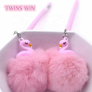 ปากกาเจลพลาสติกน้ำหนักเบา พกพาสะดวก ขนาด 0.5 มม. แบบแพ็คใหญ่ น่ารัก สีชมพู พร้อมพู่ห้อย สำหรับเด็ก - Product Image 4