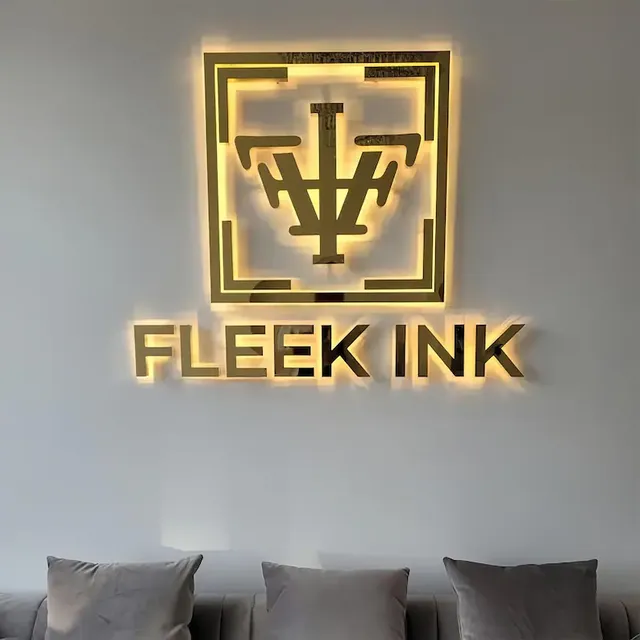 DakeSign 3D Stainless Steel LED Backlit Directional Door Billboard Advertising Signboard Custom Logo Remote Control Sign Board