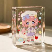 Bloc de Lucite d'affichage de brique d'anime en acrylique UV personnalisé de Hoshom avec l'impression de personnage de dessin animé pour la décoration de cadeau ou de chambre