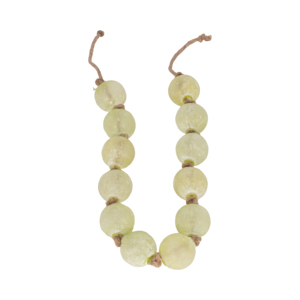 Ghirlanda di perline in vetro smerigliato con cordino in iuta per decorazioni domestiche e come complemento per mensole del bagno e tavolini da caffè - Product Image 3
