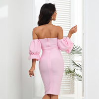 Gaun rajutan tanpa tali warna pink, model sweetheart, lengan puff, panjang lutut, potongan pensil, pinggang natural, ramah lingkungan, bergaya vintage, cocok untuk pesta, kasual, dan kencan.