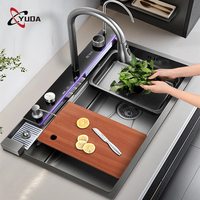 Évier de cuisine multifonction fabriqué à la main à la mode moderne, évier de cuisine noir à cascade nano