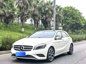 <span class=keywords><strong>Mercedes</strong></span> Benz Clase A <span class=keywords><strong>A200</strong></span> 1.6T 2015, Automático, Hatchback, Emisión Euro VI, Volante a la Izquierda, Auto Usado Barato para Exportación - Product Image 4