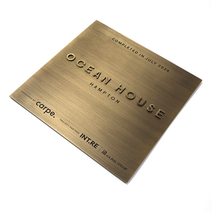 Plaques personnalisées de haute qualité en relief, <span class=keywords><strong>plaque</strong></span> commémorative en métal à lettres en relief pour montage mural de bâtiment - Product Image 2