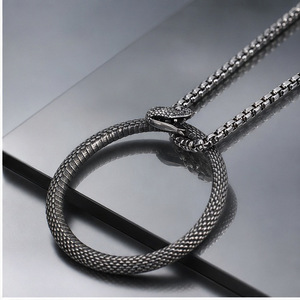 Yunnique – collier avec pendentif serpent, design Ouroboros, alliage de cuivre, bijoux cadeau unisexe, 3x60cm - Product Image 3