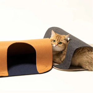 Alfombra de juego personalizada para gatos de interior, alfombra de fieltro creativa para gatos, tapete de actividades para mascotas. - Product Image 1