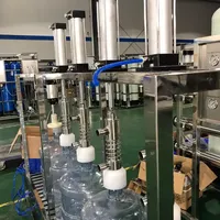 Machine de remplissage et de bouchage manuelle haute vitesse pour barils en plastique de 5 gallons, pour bouteilles de 5L/20L