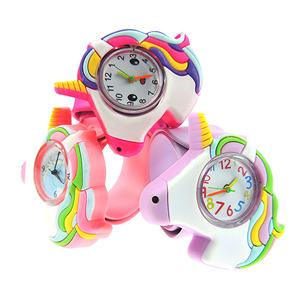 Montre à bracelet en silicone à quartz avec design licorne promotionnel pour enfants - Product Image 5
