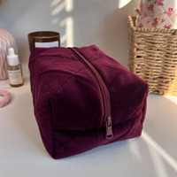 Sac à maquillage en velours matelassé diamant bordeaux OEM, doublure florale douce et rembourrée, fermeture éclair, grande capacité, étui à cosmétiques