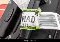Échantillon gratuit Étiquettes adhésives personnalisées pour accessoires d'aéroport Autocollants pour carte d'embarquement en PVC PP pour caméra montre UV pour billets d'avion Express