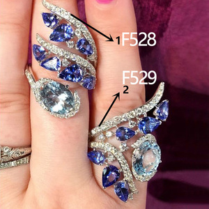 Anello da Donna con Zircone Blu a Goccia, Design Unico e Creativo, Elegante Gioiello da Dito per Uso Quotidiano e Feste, Regalo Versatile - Product Image 2