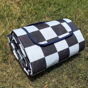 Custom Logo Sand Proof Portable Picnic <b>Blanket</b> Waterproof Foldable <b>Extra</b> <b>Large</b> Beach Mat Outdoor Family Camping Mat - Product Image 2