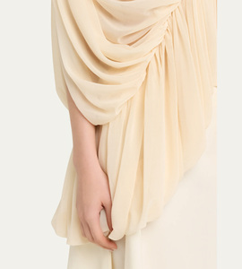 Elegante Blusa in Chiffon Drappeggiato con Maniche a Mantella - Top Fluido con Scollo a V e Orlo Asimmetrico Arricciato per Donna, Ideale per Feste ed Eventi Serali - Product Image 5