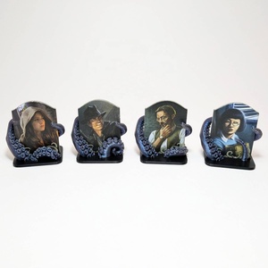 Supports d'investigateurs en acrylique personnalisables (OEM/ODM) compatibles avec le set Eldritch Horror (lot de 4) - Product Image 4