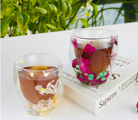 Vente en gros OEM/ODM – Tasse à café/thé en verre à double paroi avec fleurs séchées, design moderne et épuré, origine Guangdong
