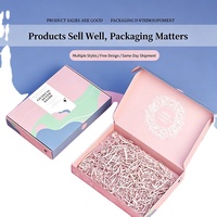Boîte d'expédition personnalisée en carton blanc pour chaussettes et vêtements - Emballage protecteur recyclable imprimé UV de haute qualité pour le commerce électronique et la vente au détail