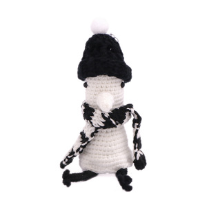 Muñeco de pato de ganchillo hecho a mano, popular transfronterizo, con nariz larga, colgante de llavero de hilo tejido a mano. - Product Image 1