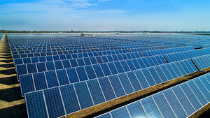 Modules photovoltaïques 710W en stock UE – Seraphim 710W, 705W, 700W N-Type Topcon Bifacial pour systèmes solaires commerciaux et industriels - Product Image 6