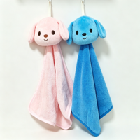 Serviette de compagnie apaisante personnalisée en gros avec logo brodé motif chien de dessin animé, serviette de maison à suspendre, compagnon de sommeil