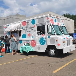 Chariots de nourriture personnalisés 2025, chariot de hot-dogs, chariot de nourriture américain, kiosque à pizza, camion de nourriture électrique avec équipement de cuisine - Product Image 3