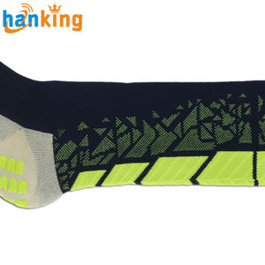 Calcetines deportivos antideslizantes para hombres y mujeres, calcetines de fútbol atléticos Unisex transpirables, calcetines para correr de primera calidad para fútbol y baloncesto - Product Image 5