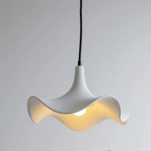 Lámpara Colgante Contemporánea de Acrílico con Forma de Hoja, LED Blanco Cálido, Lámpara de Techo Suspendida para Sala de Estar - Product Image 4