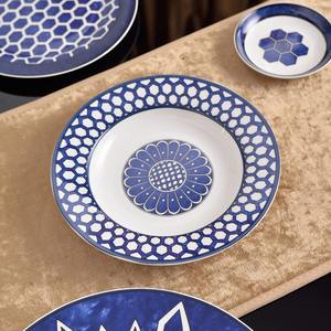 Hot Selling Nordic Home Decoration Blue <b>Luxury</b> 32pcs Porcelain Dinner Set - Product Image 4