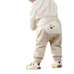 Pantalones de Bebé Unisex de Punto Transpirable con Diseño de Conejo para Otoño, Modelo October Crystalline Sunshine - Product Image 5