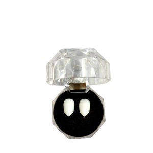 Cape d'Halloween, dents de vampire, dents de zombie, dents de fête, crocs, accessoires de mascarade, roi. - Product Image 1